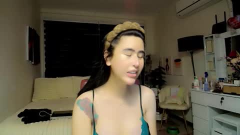 Barbie ann online show from 10, 5, 2026