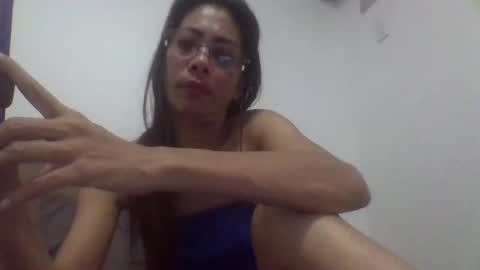 xhotskinny69x online show from 11, 5, 2026