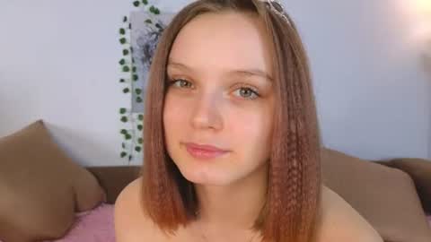 Luna and Lina online show from 25, 6, 2026