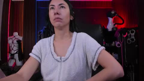 XiaQueen   I M online show from 3, 2, 2026