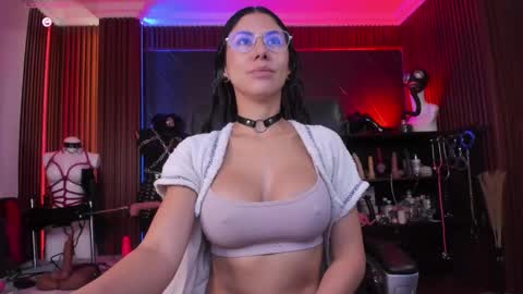 Snapshot of xiaqueen chatting on 11, 3, 2026 XiaQueen I M online show from 11, 3, 2026