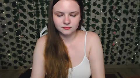 Lina online show from 2, 12, 2024