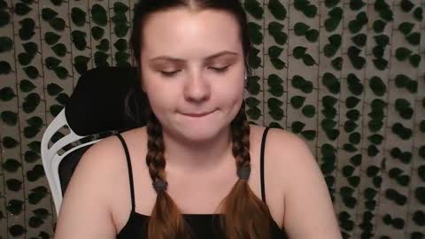 Lina online show from 10, 1, 2025