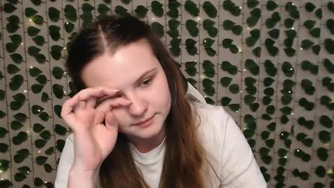 Lina online show from 13, 1, 2025