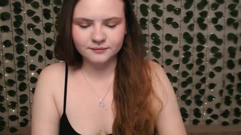 Lina online show from 15, 2, 2025