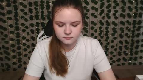 Lina online show from 23, 2, 2025
