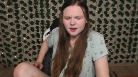 Lina online show from 27, 2, 2025
