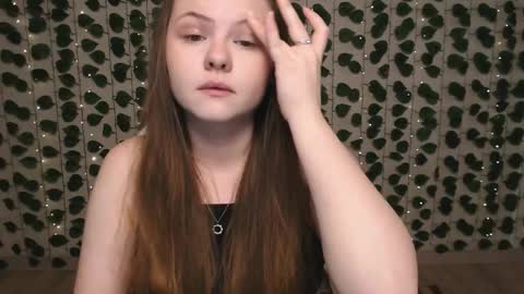 Lina online show from 2, 3, 2025