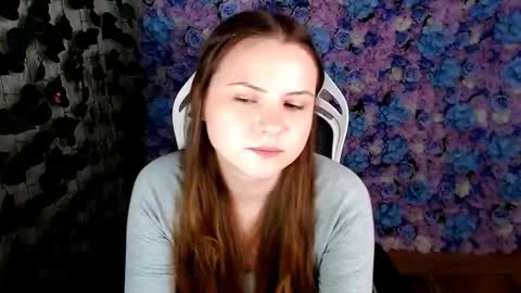 Lina online show from 9, 9, 2025