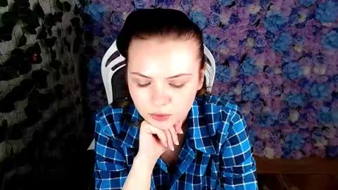 Lina online show from 14, 10, 2025