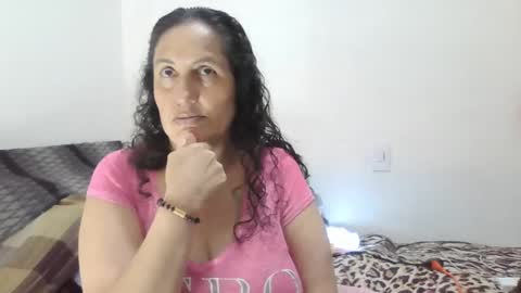 Ximena online show from 6, 2, 2025