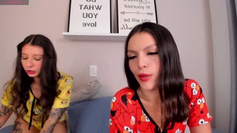 Snapshot of ximelopez1 chatting on 28, 11, 2025 XIMENA LOPEZ online show from 28, 11, 2025