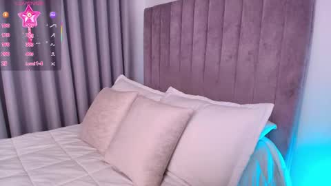 XIMENA LOPEZ online show from 24, 5, 2026