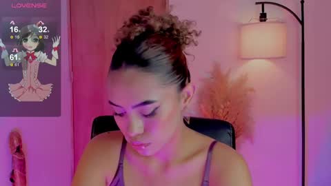 camila online show from 19, 12, 2024