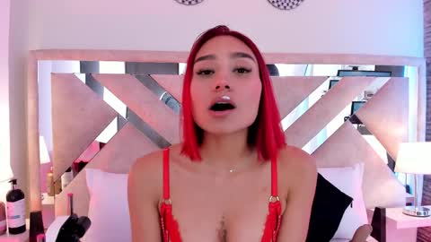Snapshot of ximena_vasquez8 chatting on 18, 4, 2026 Xime online show from 18, 4, 2026
