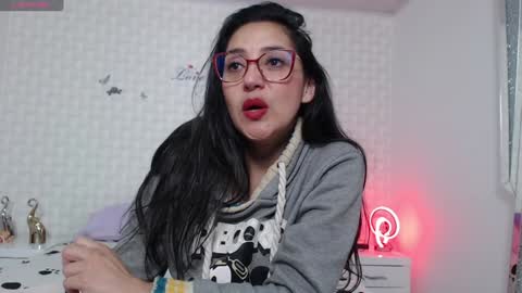 Snapshot of ximenaa_suarez chatting on 21, 1, 2025 ximena suarez online show from 21, 1, 2025