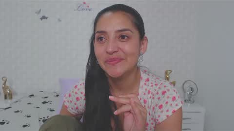 Snapshot of ximenaa_suarez chatting on 25, 1, 2025 ximena suarez online show from 25, 1, 2025