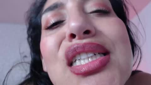 Snapshot of ximenaa_suarez chatting on 7, 2, 2025 ximena suarez online show from 7, 2, 2025