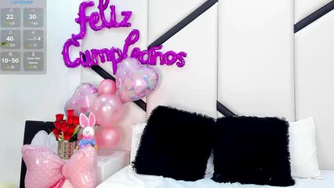 Snapshot of ximenacosta chatting on 8, 4, 2026 ximenacosta online show from 8, 4, 2026