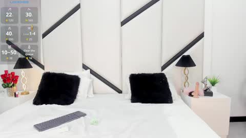 ximenacosta online show from 25, 5, 2026
