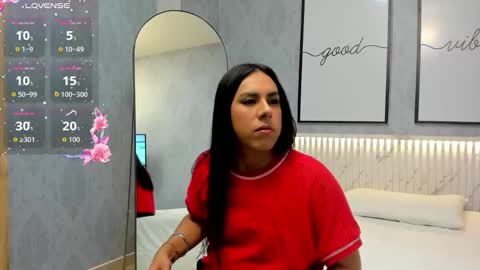 Snapshot of ximenahott_ chatting on 11, 10, 2025 Yoy  online show from 11, 10, 2025