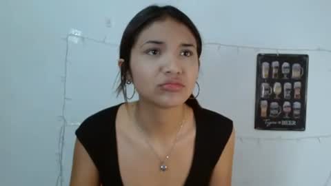 Snapshot of ximenna_bu chatting on 27, 6, 2026 ximenna_bu online show from 27, 6, 2026