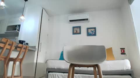 Snapshot of ximtia_xs chatting on 25, 3, 2026 ximtia online show from 25, 3, 2026