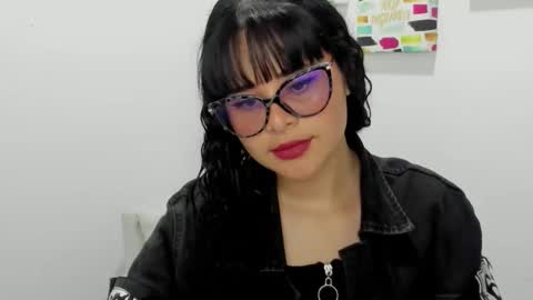 Snapshot of xina_black chatting on 9, 1, 2026 Xina Black online show from 9, 1, 2026