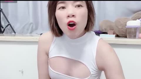 Snapshot of xinbao799322 chatting on 9, 9, 2025 xinbao799322 online show from 9, 9, 2025