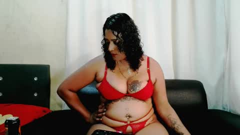 Snapshot of xindianxfireballx chatting on 28, 10, 2025 XIndianXFireBallx online show from 28, 10, 2025