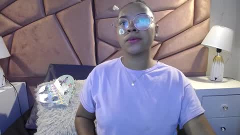 Snapshot of xiomara_22_ chatting on 25, 9, 2025 xiomara online show from 25, 9, 2025