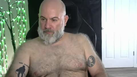 Snapshot of xjohnniex77 chatting on 13, 3, 2026 MrSlowBurn77 online show from 13, 3, 2026