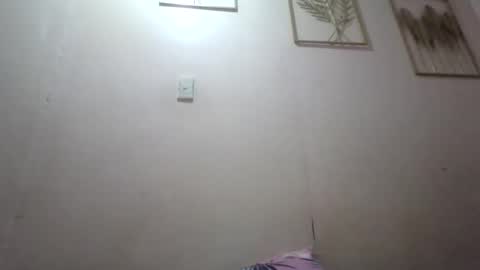 Snapshot of xjuicytits chatting on 29, 5, 2026 xjuicytits online show from 29, 5, 2026