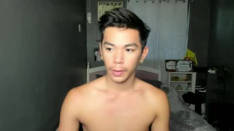 Snapshot of xkhen_damienx chatting on 19, 2, 2025 Khen online show from 19, 2, 2025