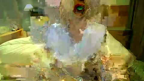 Snapshot of xlecram chatting on 7, 2, 2025 Wendy online show from 7, 2, 2025