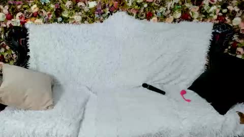Snapshot of xlindamilfx chatting on 17, 6, 2026 Linda online show from 17, 6, 2026