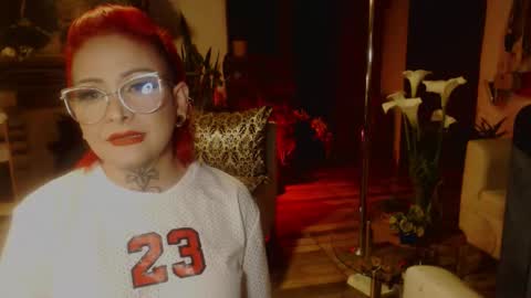Snapshot of xlisbetx chatting on 9, 10, 2025 xlisbetx online show from 9, 10, 2025