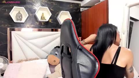 Ximena online show from 2, 12, 2024