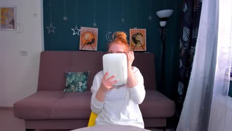 Chloe online show from 25, 12, 2024