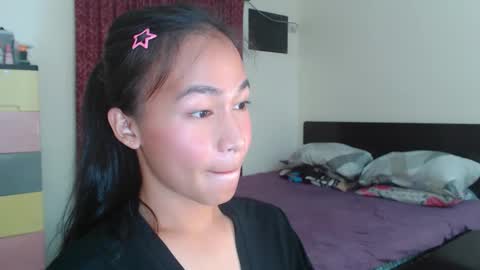 Snapshot of xlovely_destinyx chatting on 9, 1, 2025 Alice online show from 9, 1, 2025