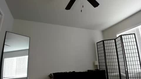   online show from 9, 12, 2024