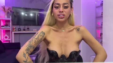 TAMARA MY LOVE online show from 18, 11, 2025