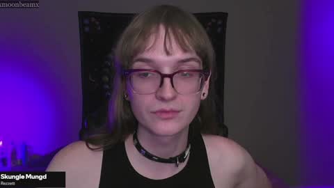 Snapshot of xmoonbeamx chatting on 12, 12, 2024 Luna online show from 12, 12, 2024