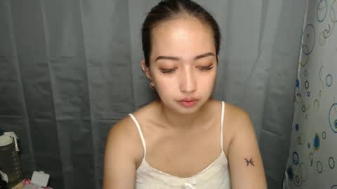 Ilove play tab00 and dirty show on wsp or tg and isell many videos and naked photos there online show from 16, 3, 2026