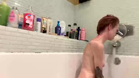 Snapshot of xo_roxie chatting on 12, 9, 2025 xo_roxie online show from 12, 9, 2025