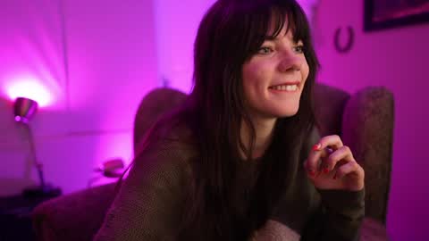 Bella Bondai online show from 20, 1, 2025