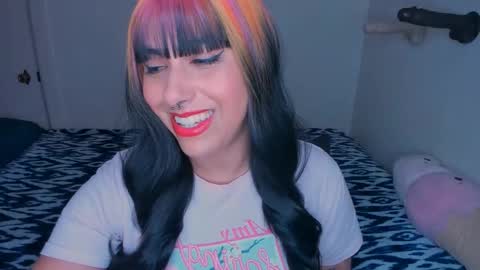 Snapshot of xocurvyrae chatting on 5, 12, 2024 Rae online show from 5, 12, 2024