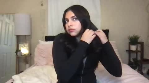 Elle online show from 23, 12, 2025