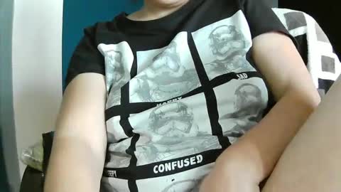 xonia25 online show from 9, 3, 2025