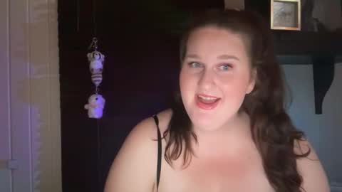 xopeachybaby online show from 10, 5, 2026